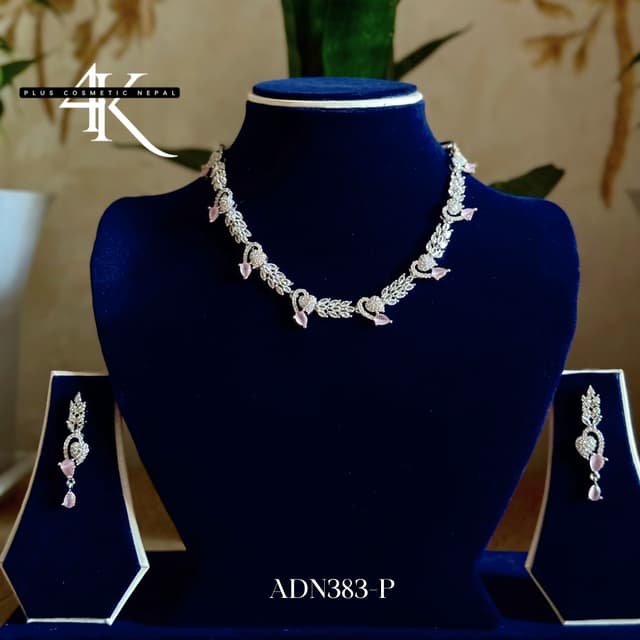 4K Cosmetics Collection necklace Sets