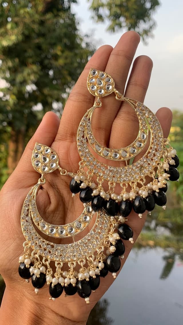 Chandbali earing