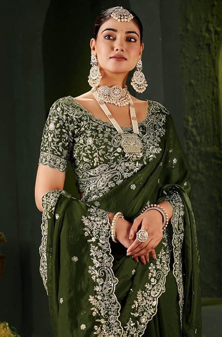 omen's Silk Saree with Embroidered Blouse Piece, Traditional Parte Wear