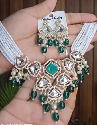 New and premium green necklace with earing