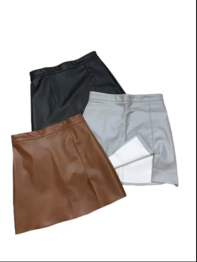 Cute Leather Skirt for Women Side